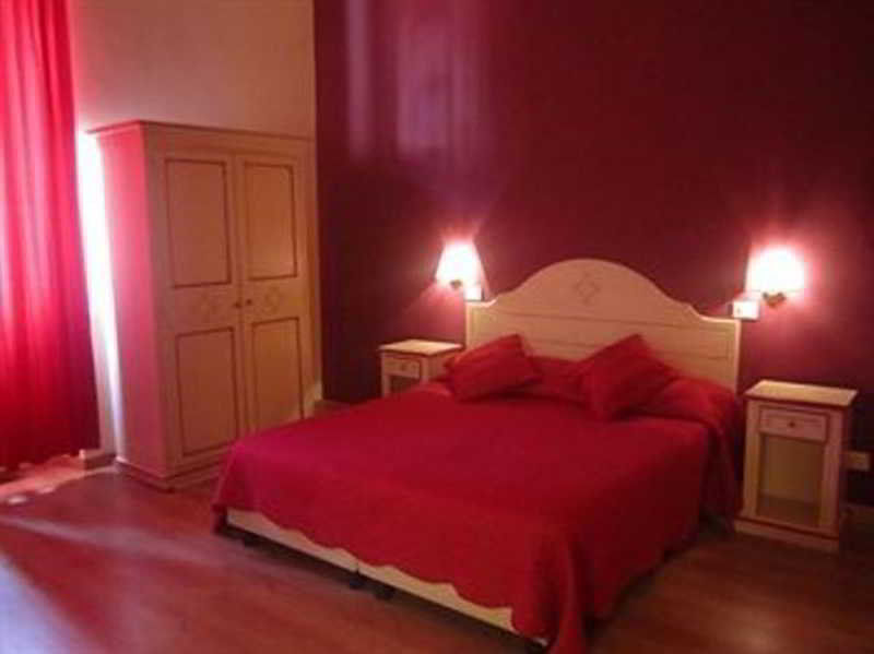 Hotel Benvenuti Флоренция Стая снимка