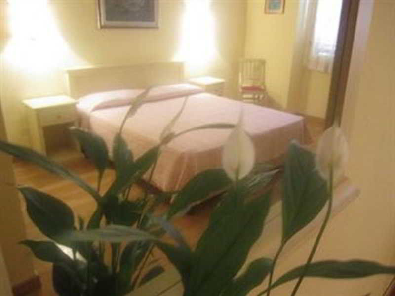 Hotel Benvenuti Флоренция Екстериор снимка